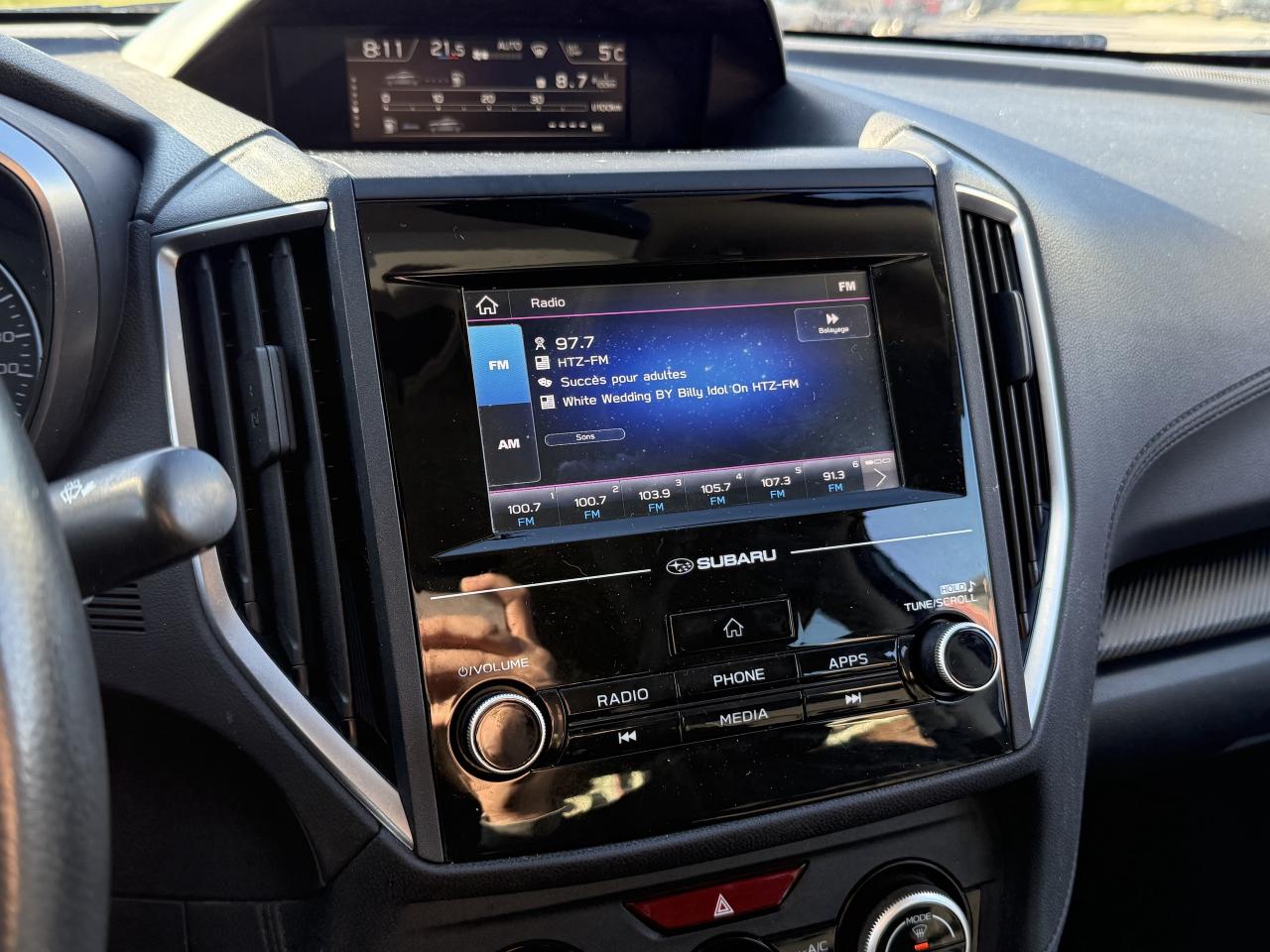 2019 Subaru Impreza TOURING I 2.0 I AUTO I 4CYL I ONE OWNER I Photo