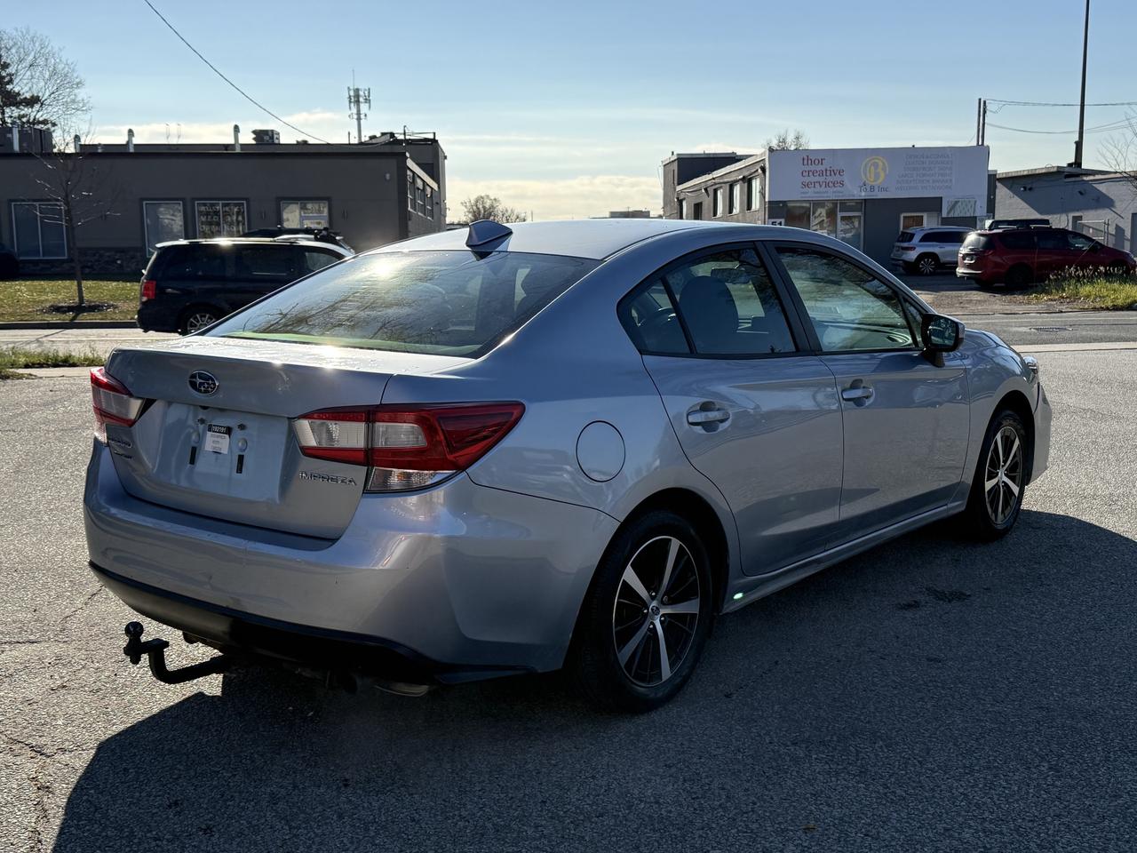 2019 Subaru Impreza TOURING I 2.0 I AUTO I 4CYL I ONE OWNER I Photo