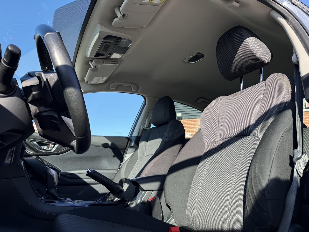 2019 Subaru Impreza TOURING I 2.0 I AUTO I 4CYL I ONE OWNER I Photo