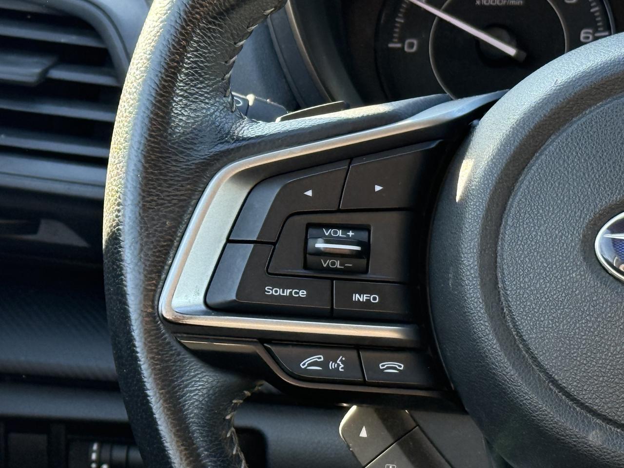 2019 Subaru Impreza TOURING I 2.0 I AUTO I 4CYL I ONE OWNER I Photo