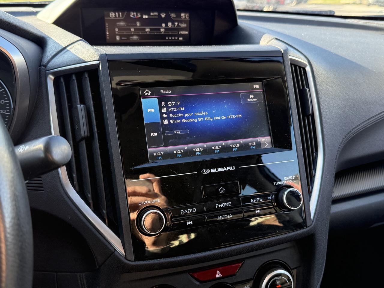 2019 Subaru Impreza TOURING I 2.0 I AUTO I 4CYL I ONE OWNER I Photo