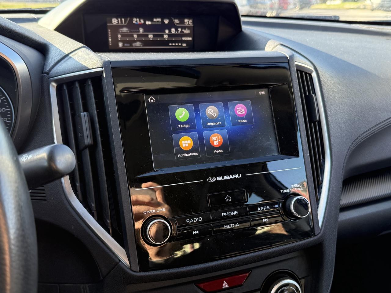 2019 Subaru Impreza TOURING I 2.0 I AUTO I 4CYL I ONE OWNER I Photo