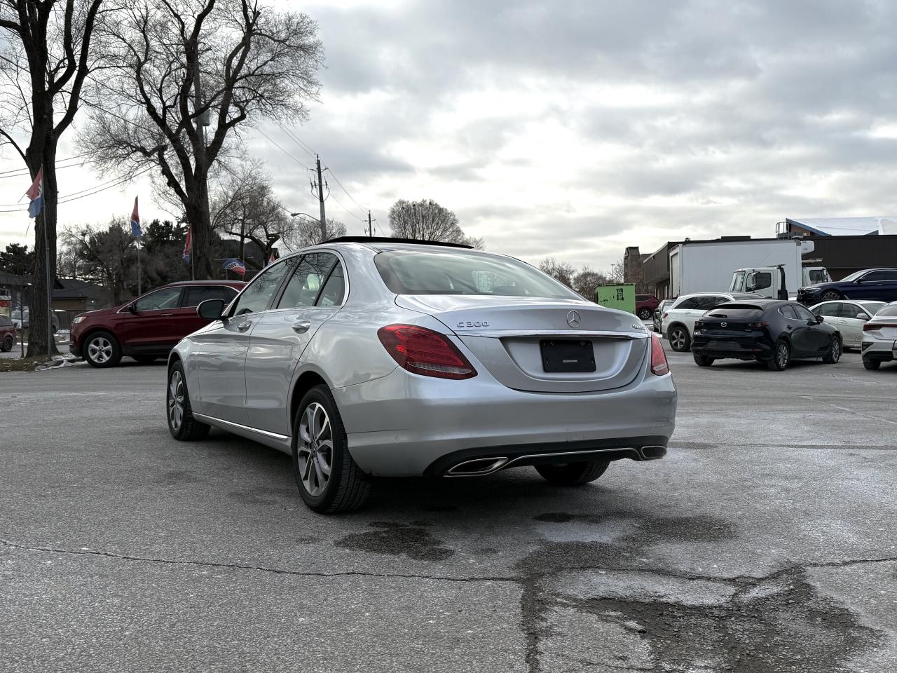 2018 Mercedes-Benz C-Class C 300 l 4MATIC l 18 Service Records l Luxury Pkg Photo