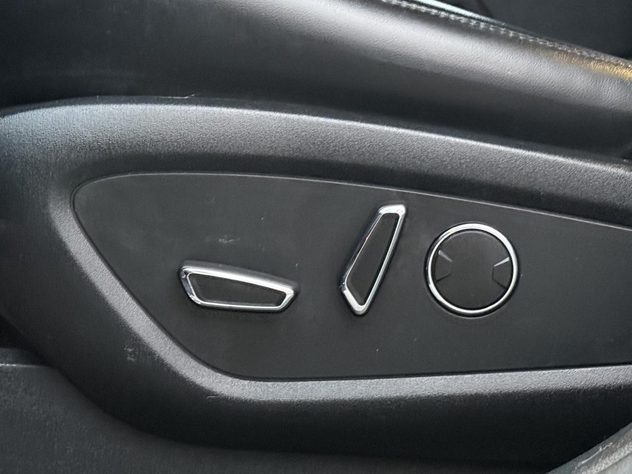 2019 Lincoln Nautilus Select l AWD l 2.0L l 4CYL l 14 LincolnServiceRec Photo