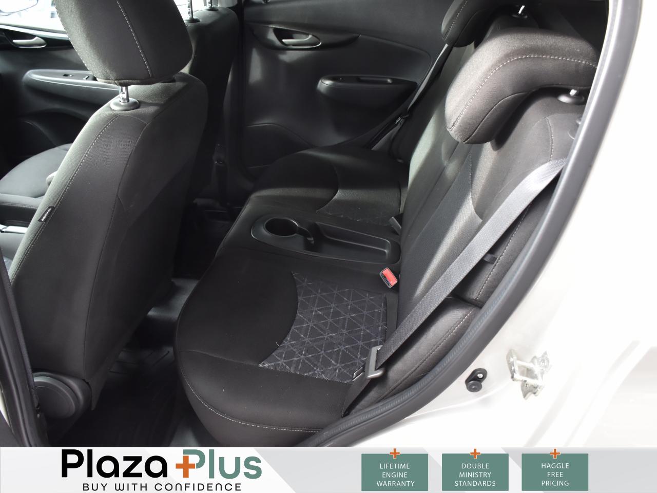 2021 Chevrolet Spark LT Certified   Back up camera   Alloy Rims   / Photo