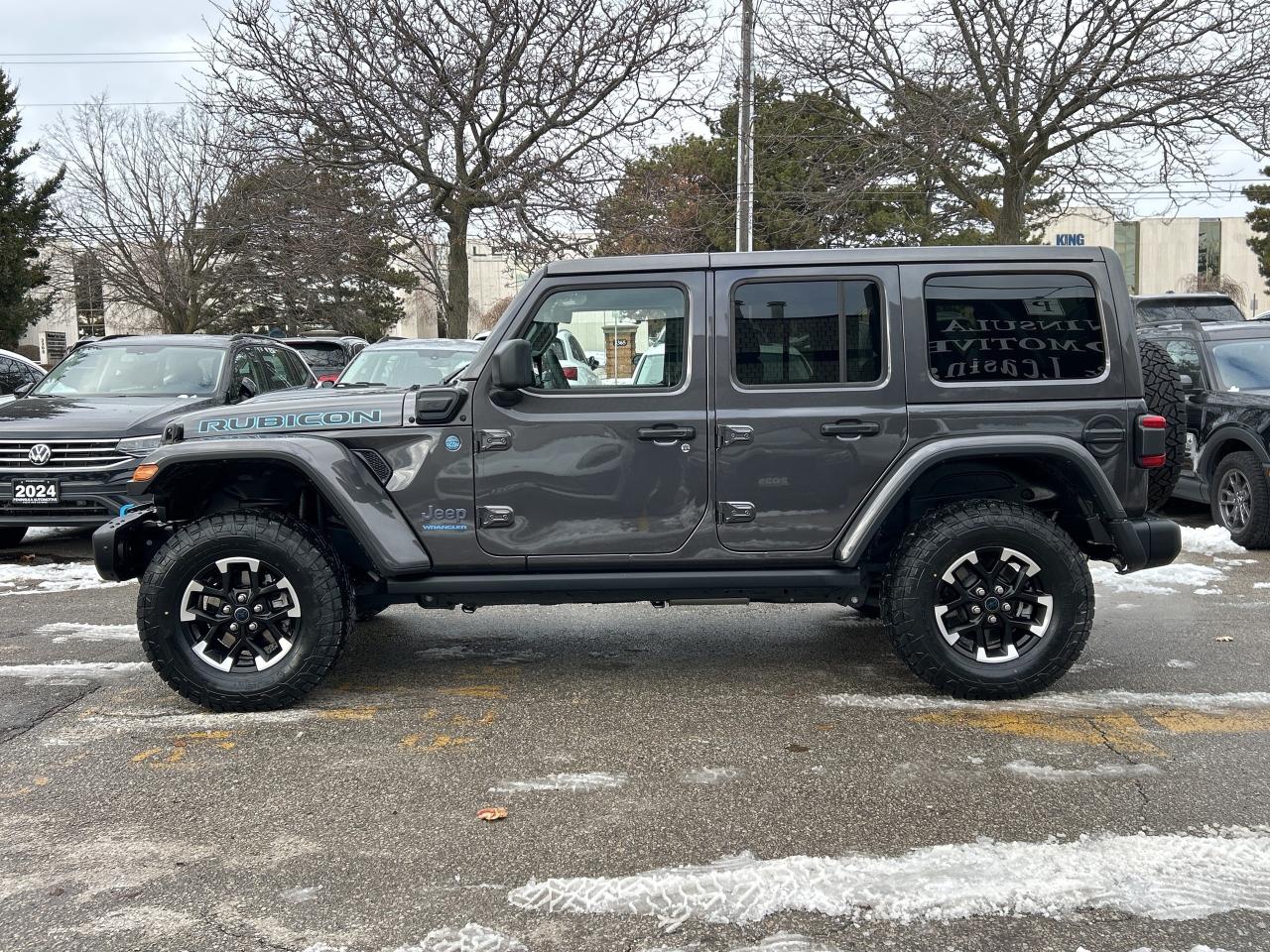 2025 Jeep Wrangler 4xe RUBICON X, PLUG IN HYBRID, TOW GROUP, CARPLAY, NAV Photo