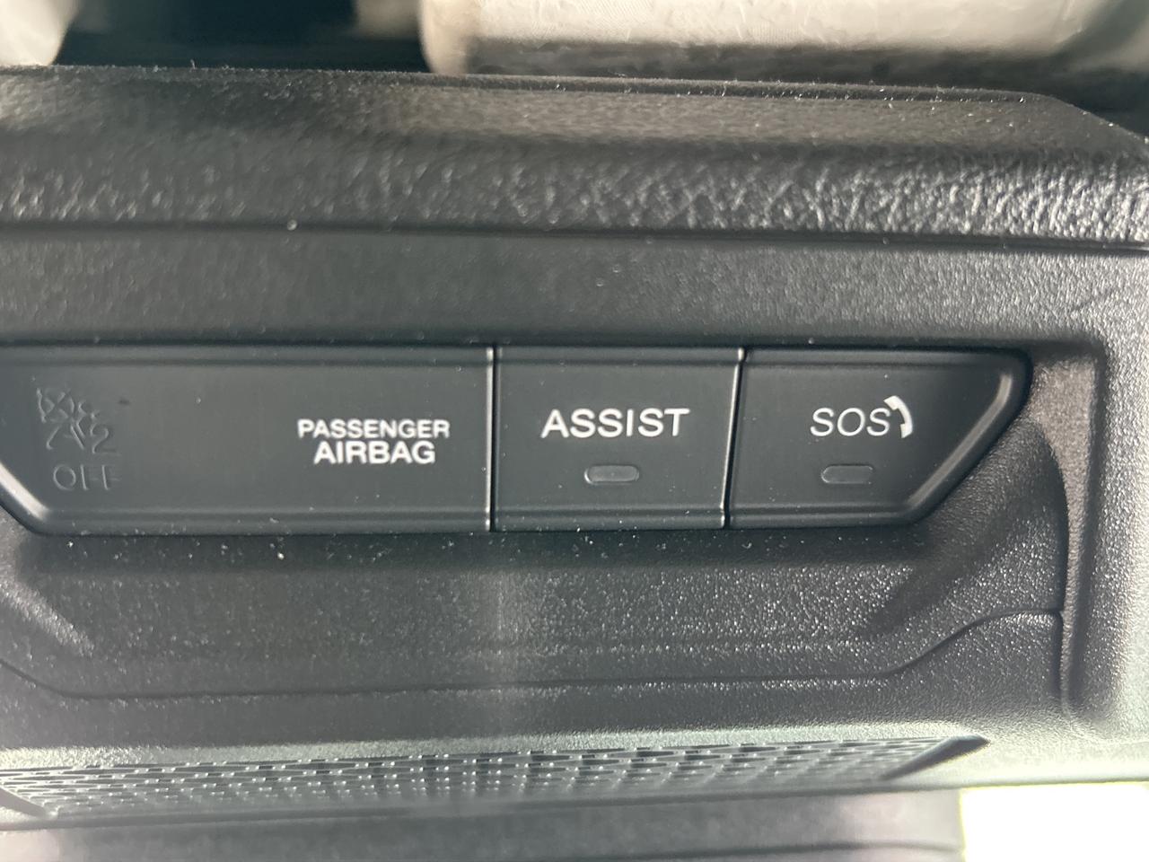 2025 Jeep Wrangler 4xe RUBICON X, PLUG IN HYBRID, TOW GROUP, CARPLAY, NAV Photo