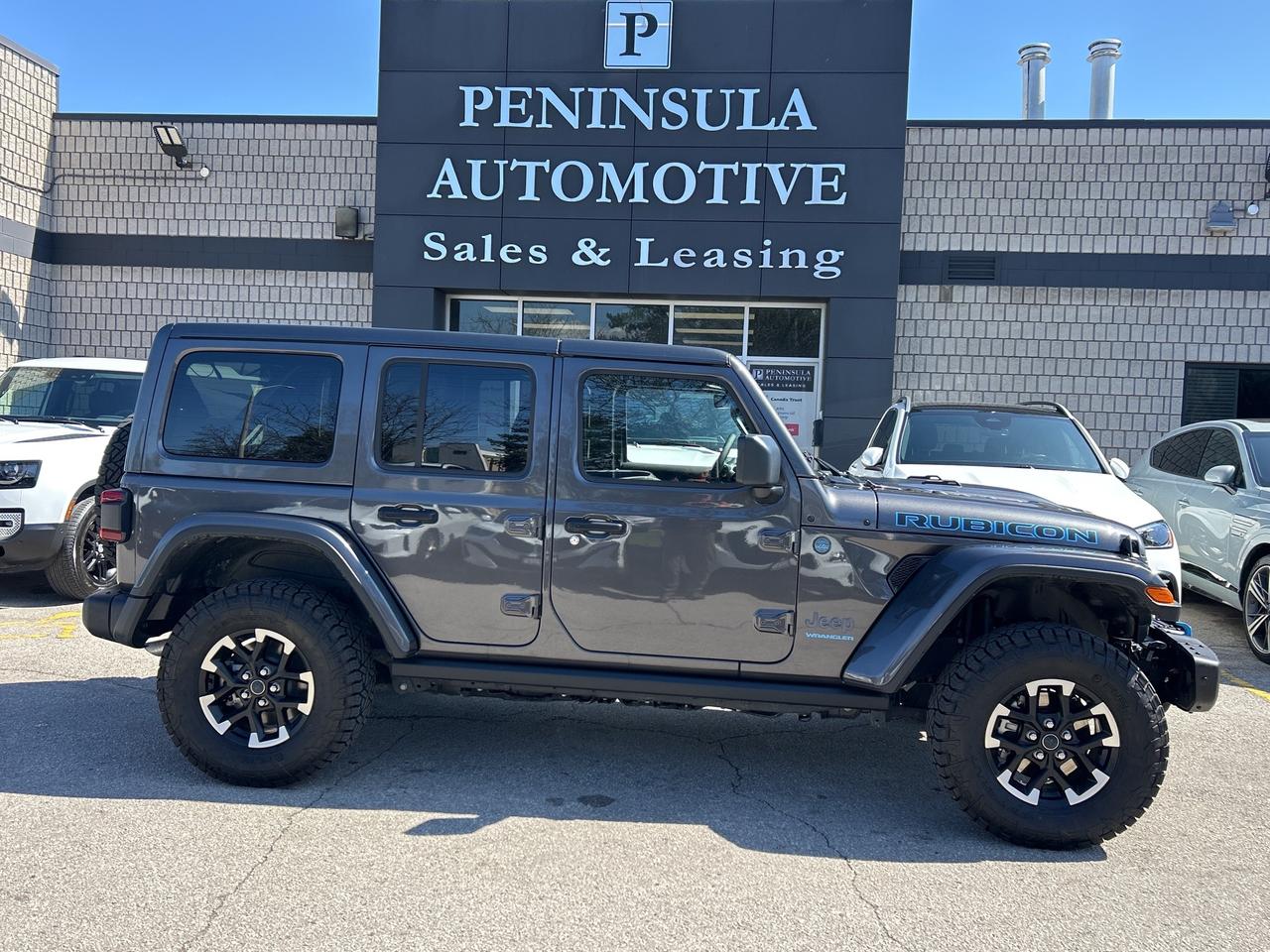 2025 Jeep Wrangler 4xe RUBICON X, PLUG IN HYBRID, POWERBOX, CARPLAY Photo