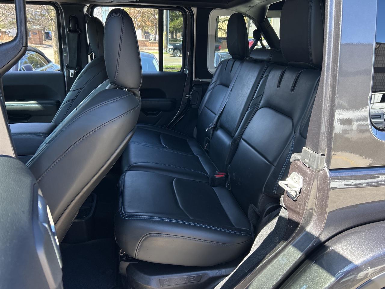 2025 Jeep Wrangler 4xe RUBICON X, PLUG IN HYBRID, POWERBOX, CARPLAY Photo