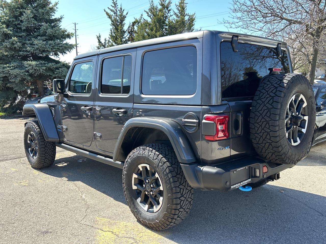 2025 Jeep Wrangler 4xe RUBICON X, PLUG IN HYBRID, POWERBOX, CARPLAY Photo