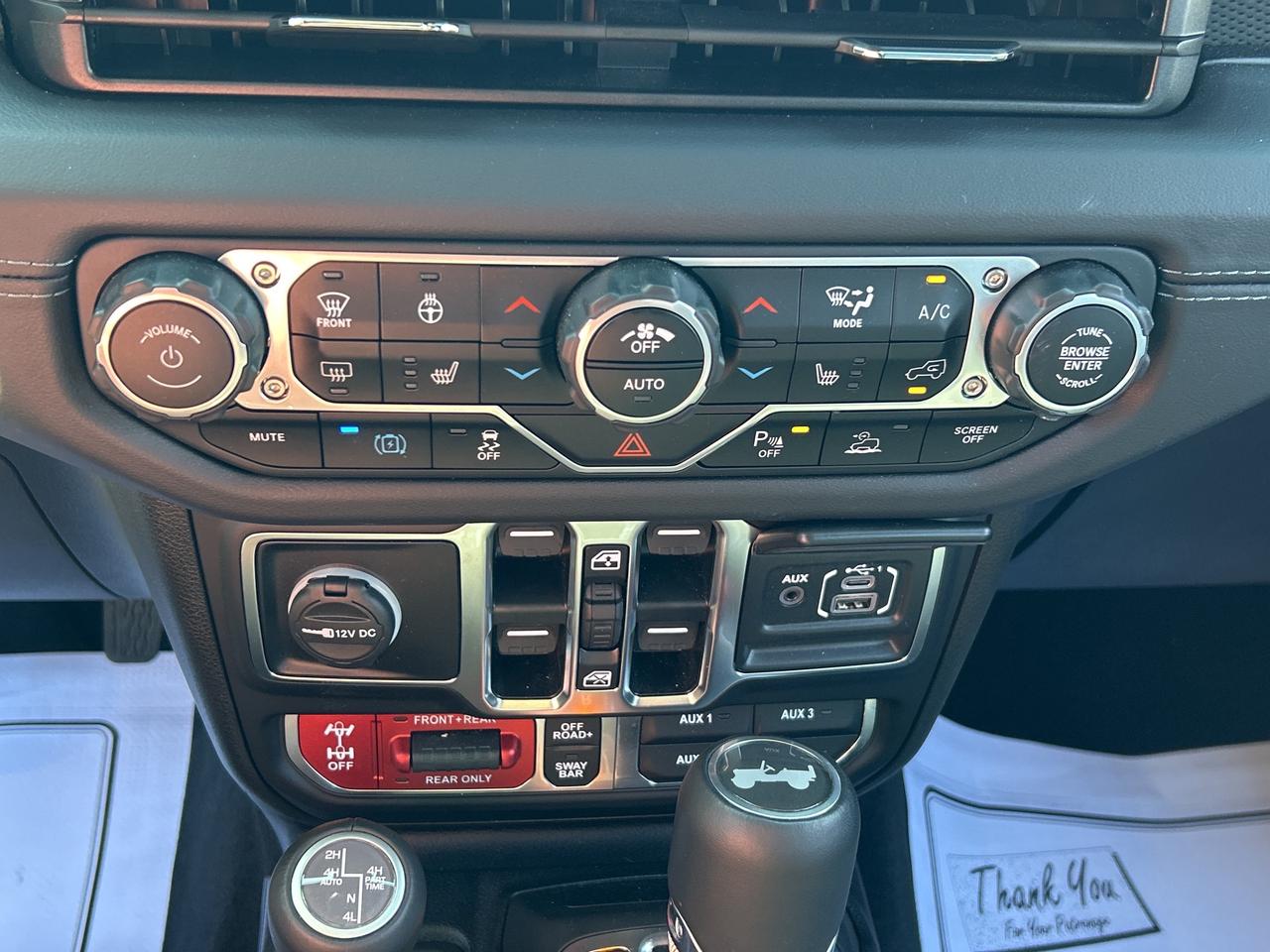 2025 Jeep Wrangler 4xe RUBICON X, PLUG IN HYBRID, POWERBOX, CARPLAY Photo