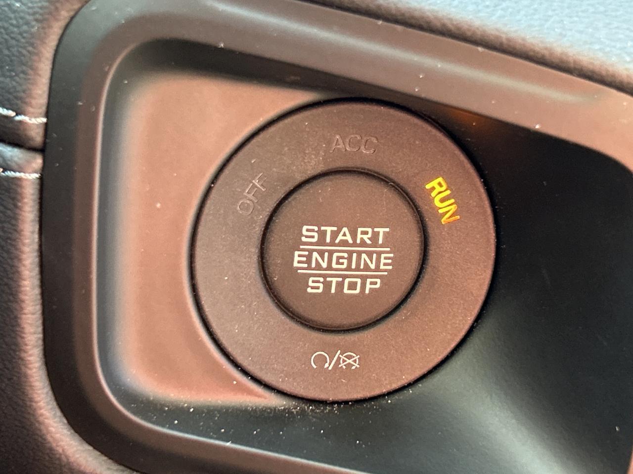 2025 Jeep Wrangler 4xe RUBICON X, PLUG IN HYBRID, POWERBOX, CARPLAY Photo