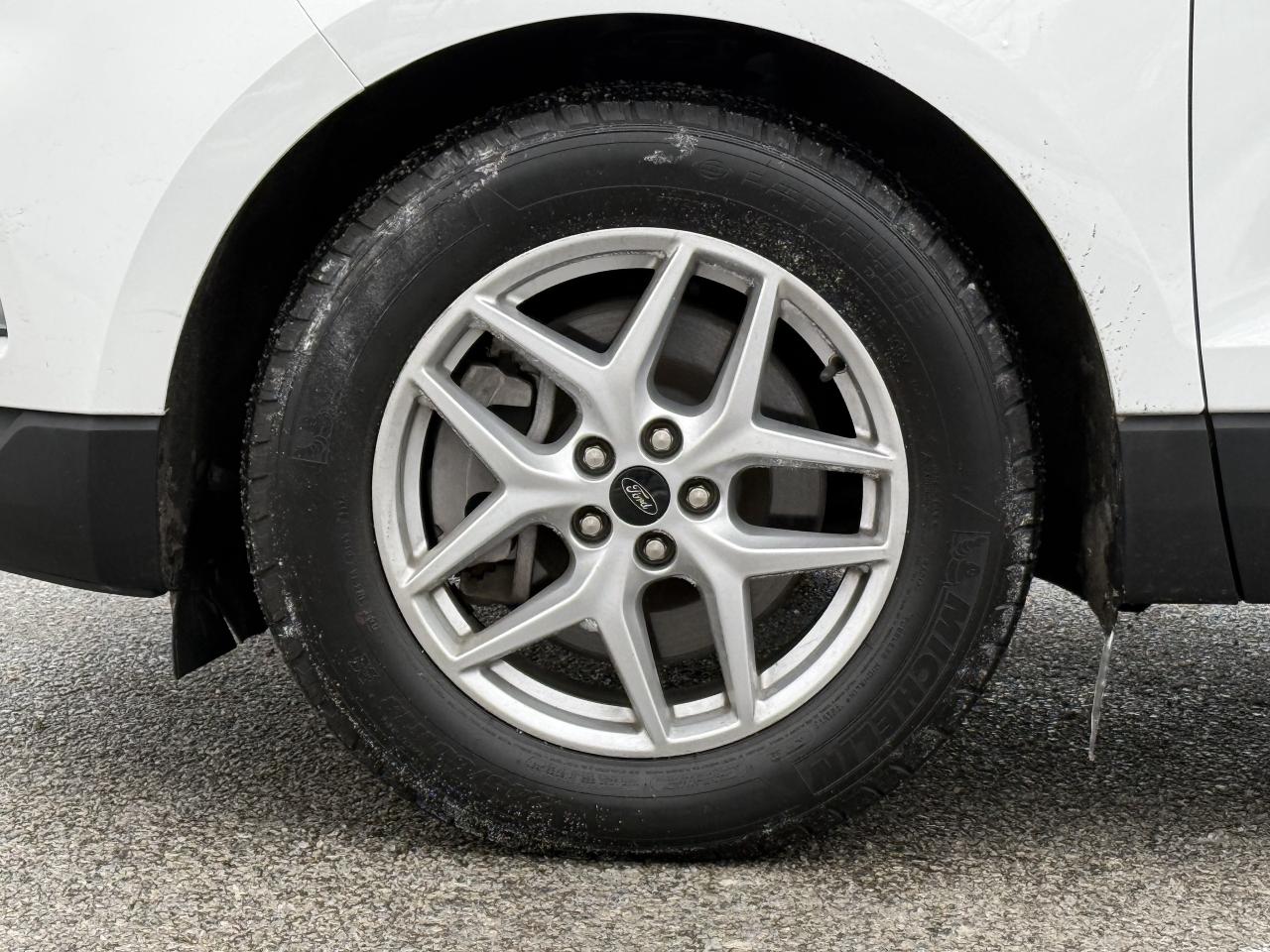 2024 Ford Edge No Accident l SEL l AWD l One Owner l FordWarranty Photo3