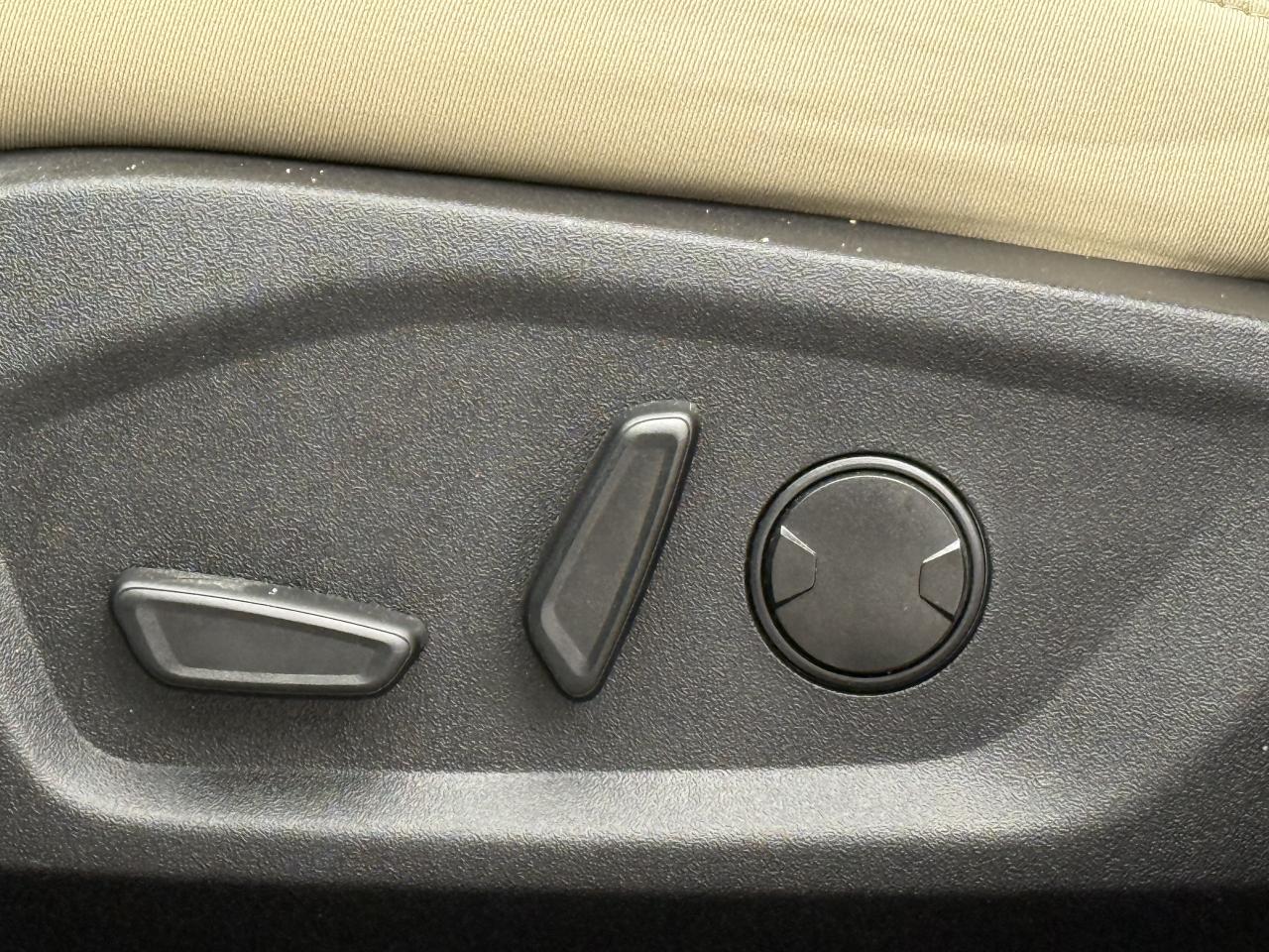 2024 Ford Edge No Accident l SEL l AWD l One Owner l FordWarranty Photo