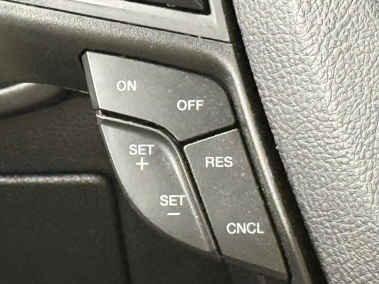 2024 Ford Edge No Accident l SEL l AWD l One Owner l FordWarranty Photo