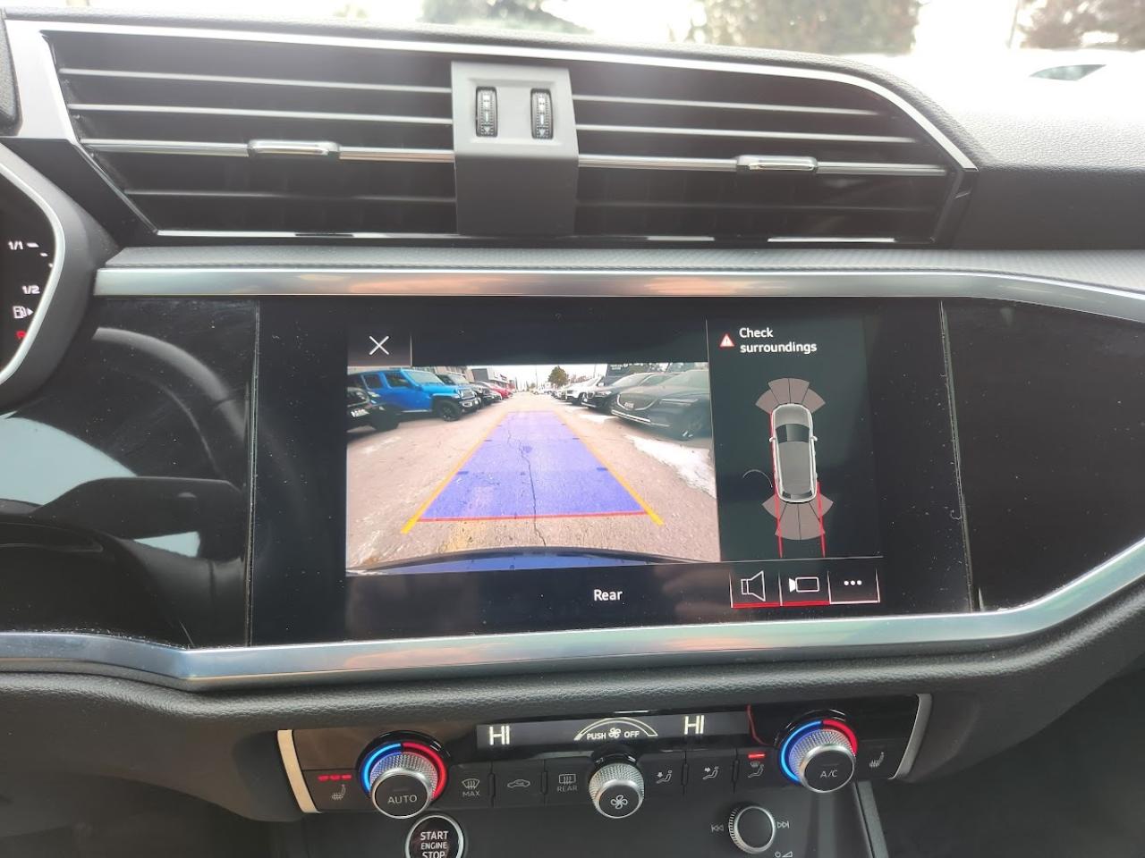 2022 Audi Q3 VORSPRUNG, NEW TIRES, CARPLAY, PANO, BLIND SPOT Photo