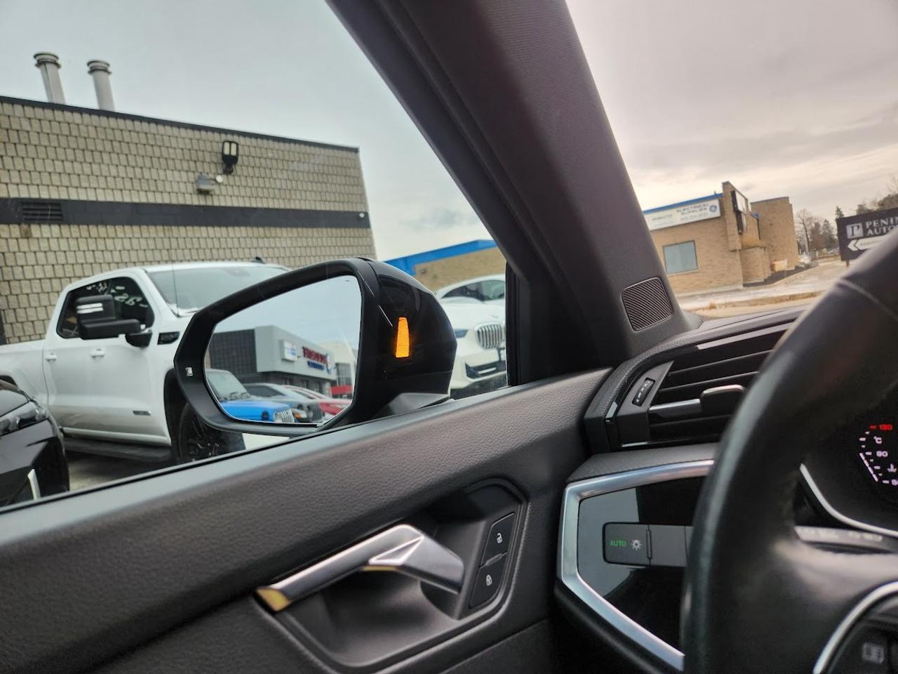 2022 Audi Q3 VORSPRUNG, NEW TIRES, CARPLAY, PANO, BLIND SPOT Photo