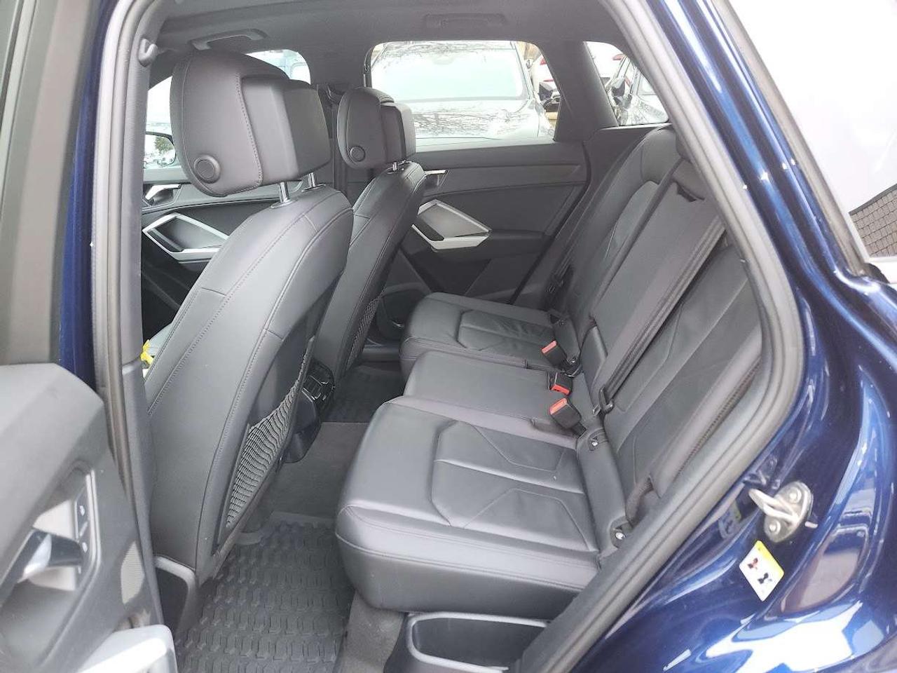 2022 Audi Q3 VORSPRUNG, NEW TIRES, CARPLAY, PANO, BLIND SPOT Photo