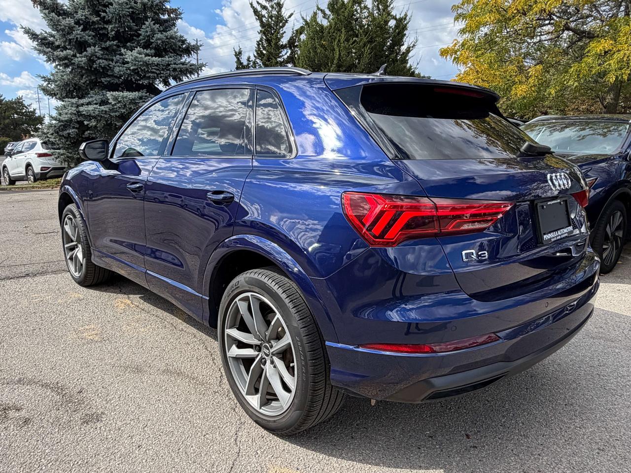 2022 Audi Q3 VORSPRUNG, NEW TIRES, CARPLAY, PANO, BLIND SPOT Photo