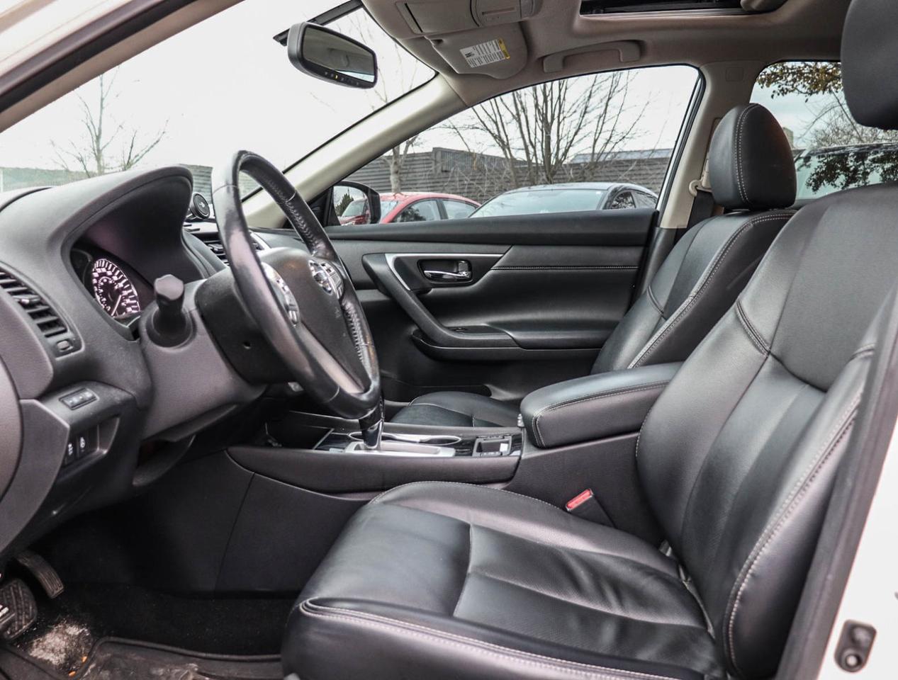 2017 Nissan Altima 2.5 SL Photo