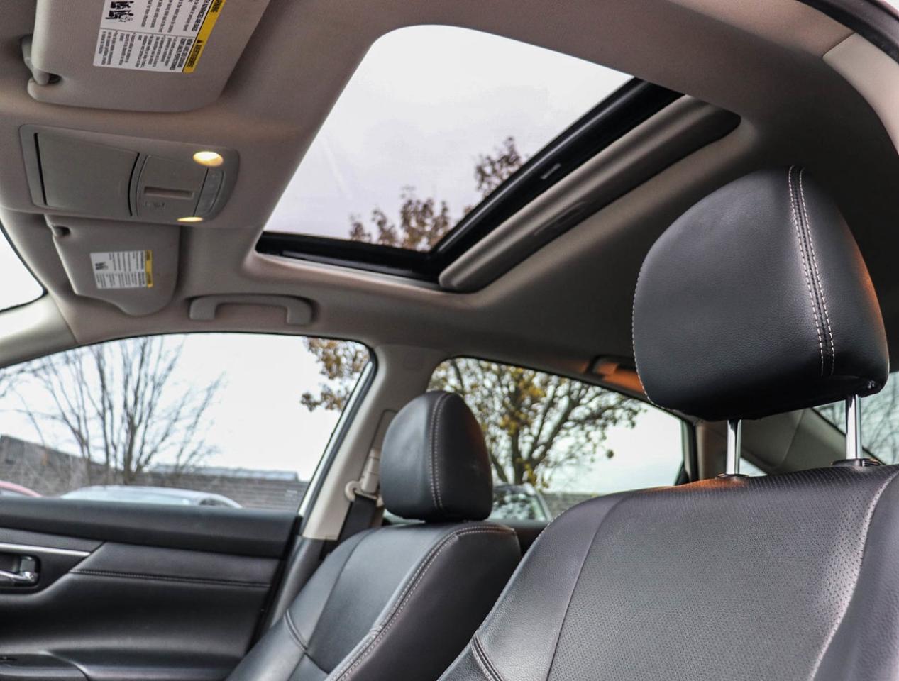 2017 Nissan Altima 2.5 SL Photo