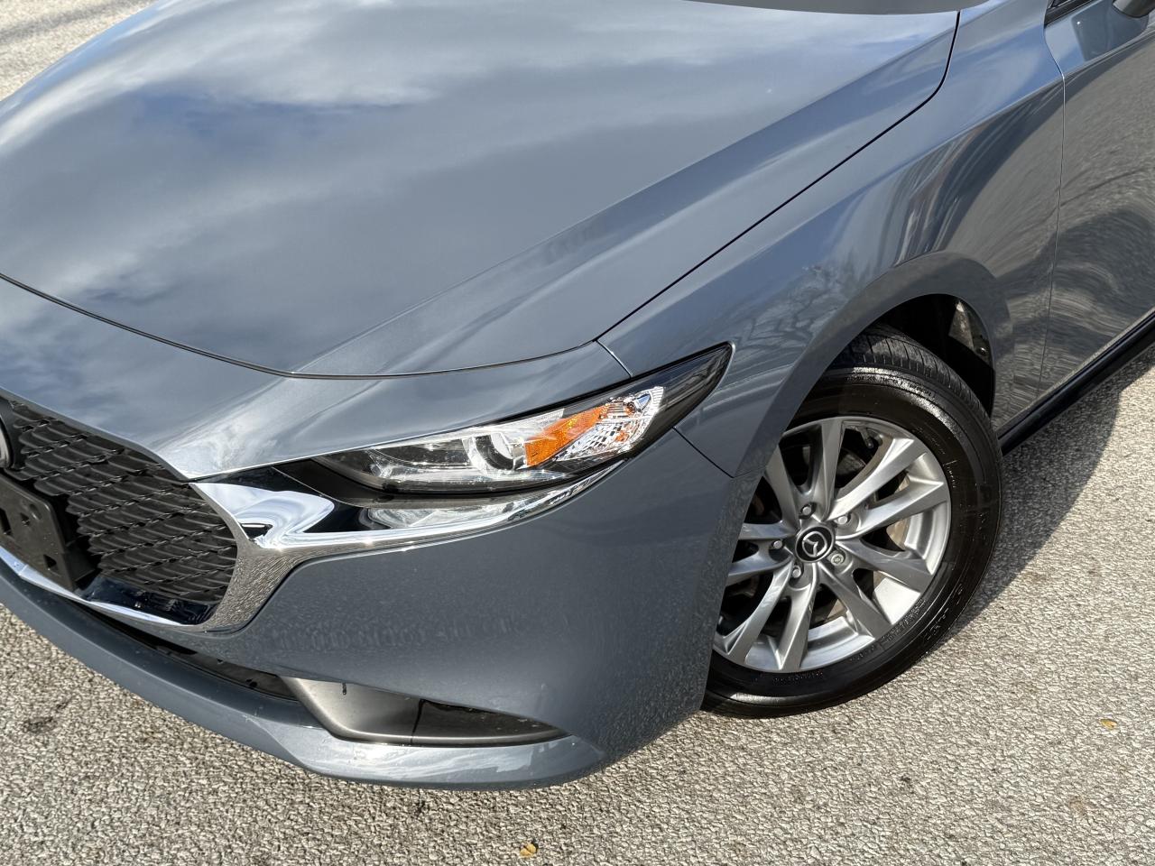 2025 Mazda MAZDA3 No Accidents l Mazda Warranty l One Owner l Photo2