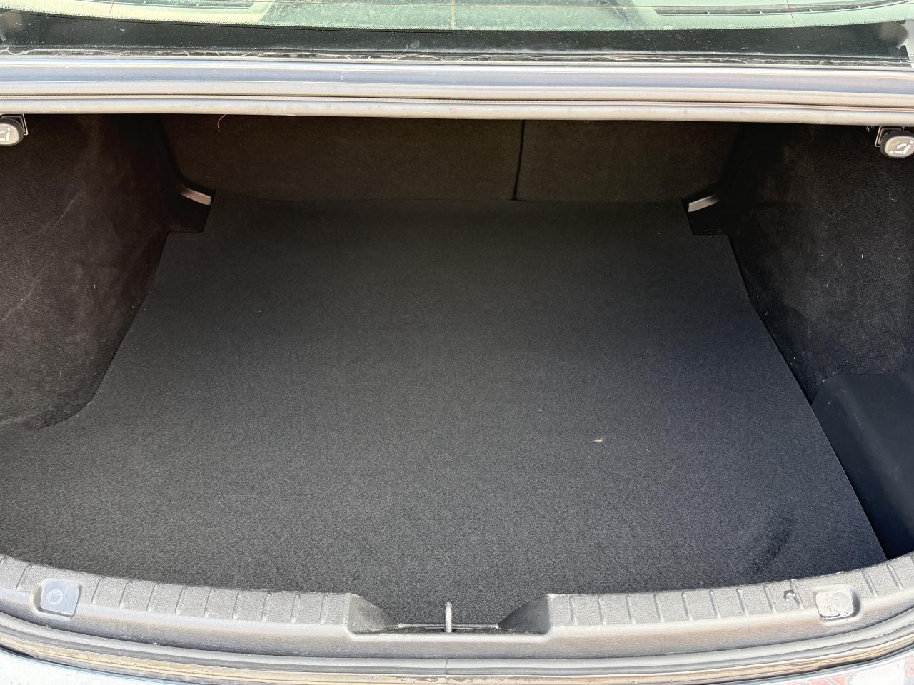 2025 Mazda MAZDA3 No Accidents l Mazda Warranty l One Owner l Photo