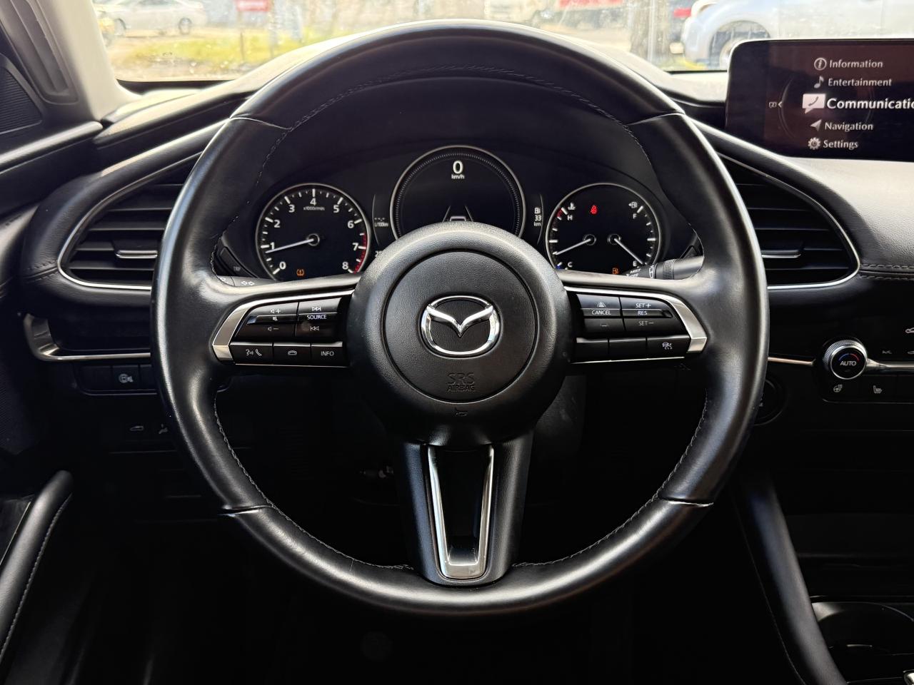 2025 Mazda MAZDA3 No Accidents l Mazda Warranty l One Owner l Photo