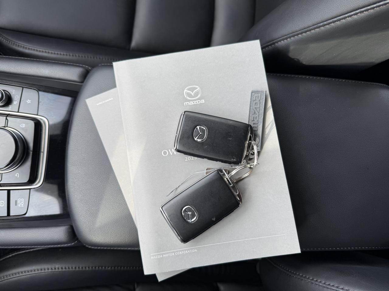 2025 Mazda MAZDA3 No Accidents l Mazda Warranty l One Owner l Photo