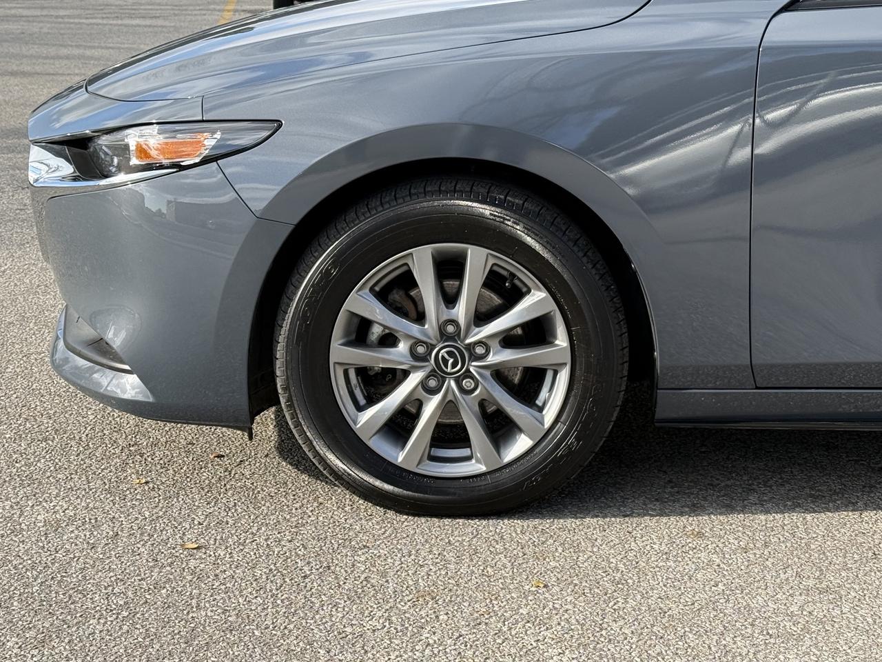 2025 Mazda MAZDA3 No Accidents l Mazda Warranty l One Owner l Photo