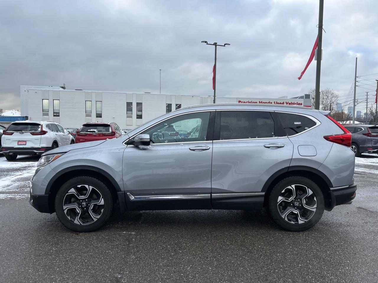 2019 Honda CR-V Touring  Navi  Leather Sunroof  Rear Camera Photo