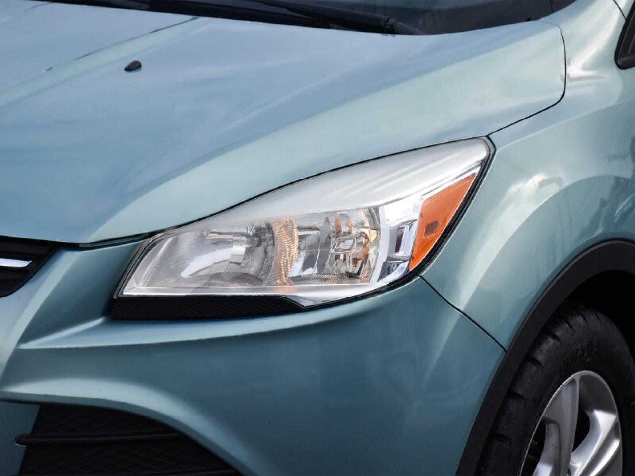 2013 Ford Escape SE   Low Milage   Cruise Control   Keyless Entry Photo