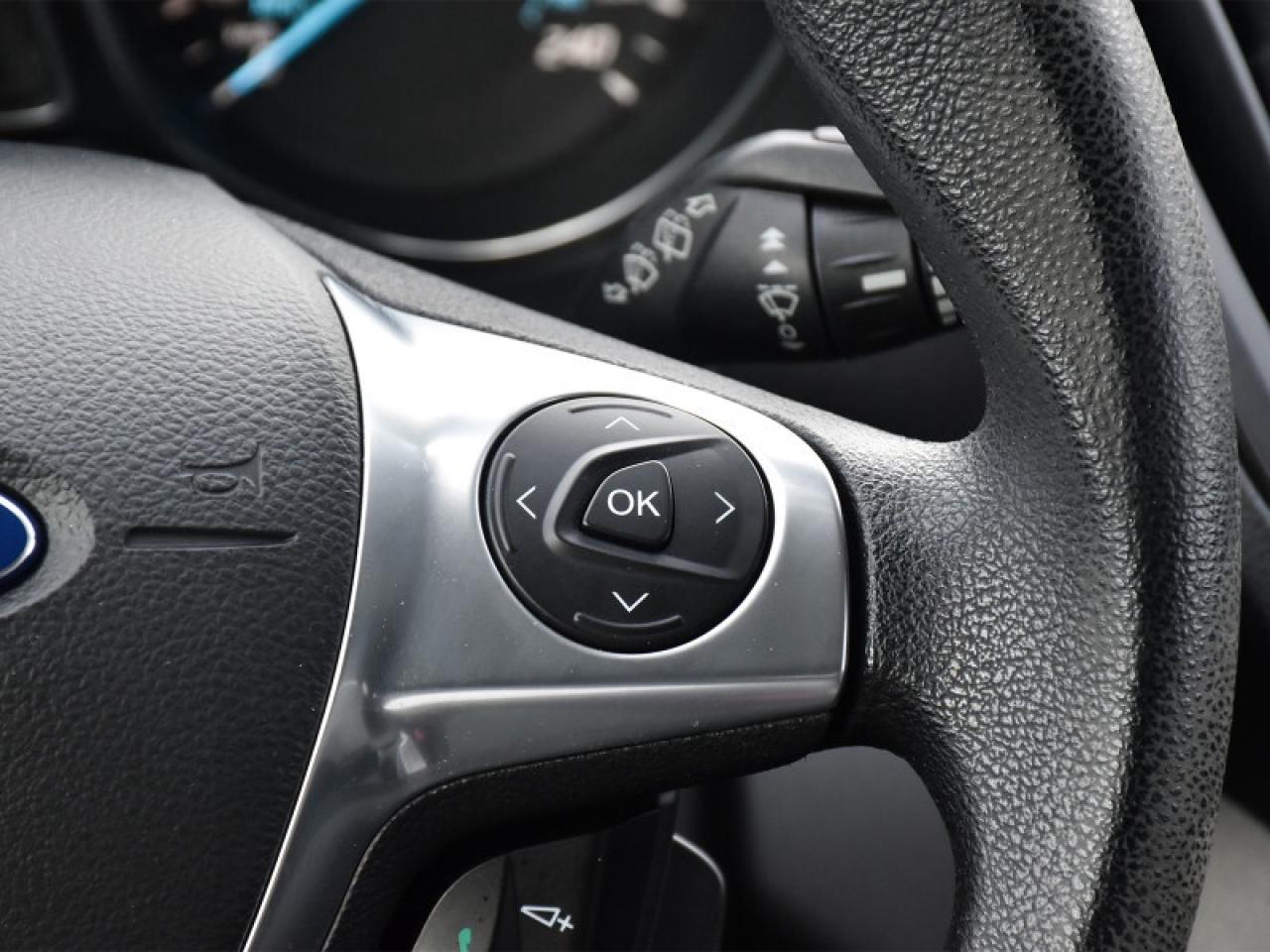 2013 Ford Escape SE   Low Milage   Cruise Control   Keyless Entry Photo