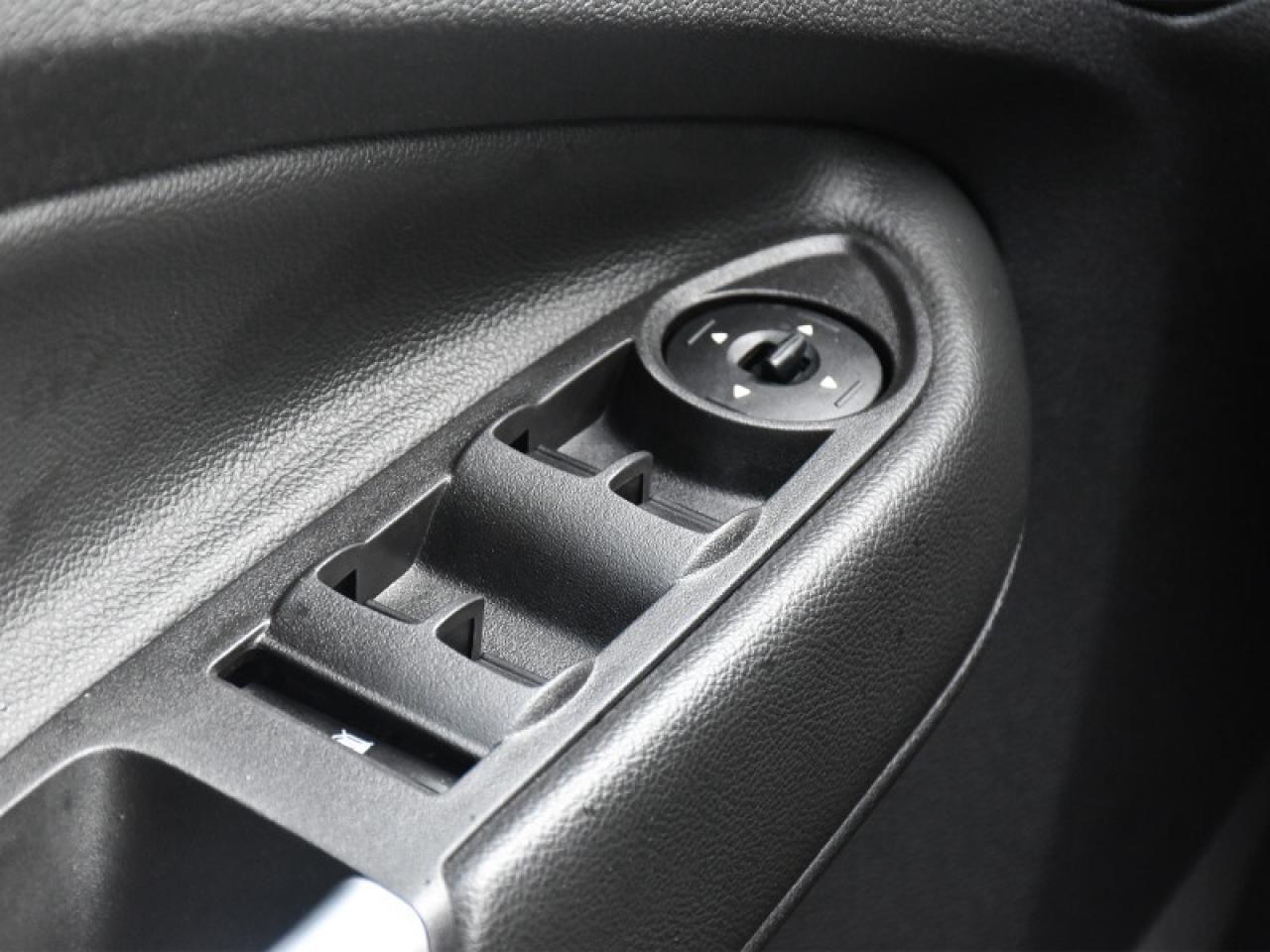 2013 Ford Escape SE   Low Milage   Cruise Control   Keyless Entry Photo