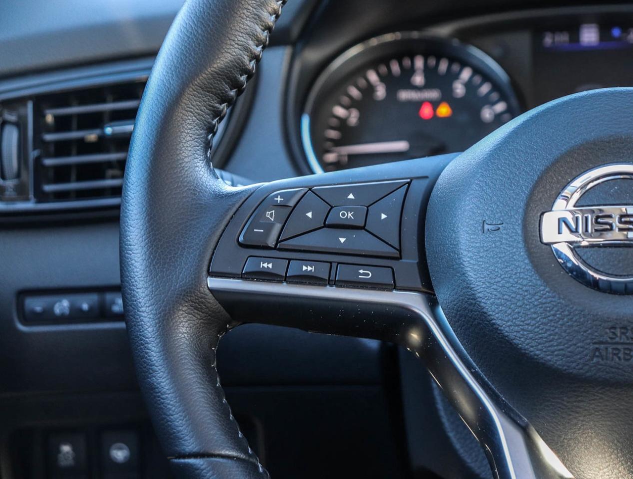 2023 Nissan Qashqai SL Photo