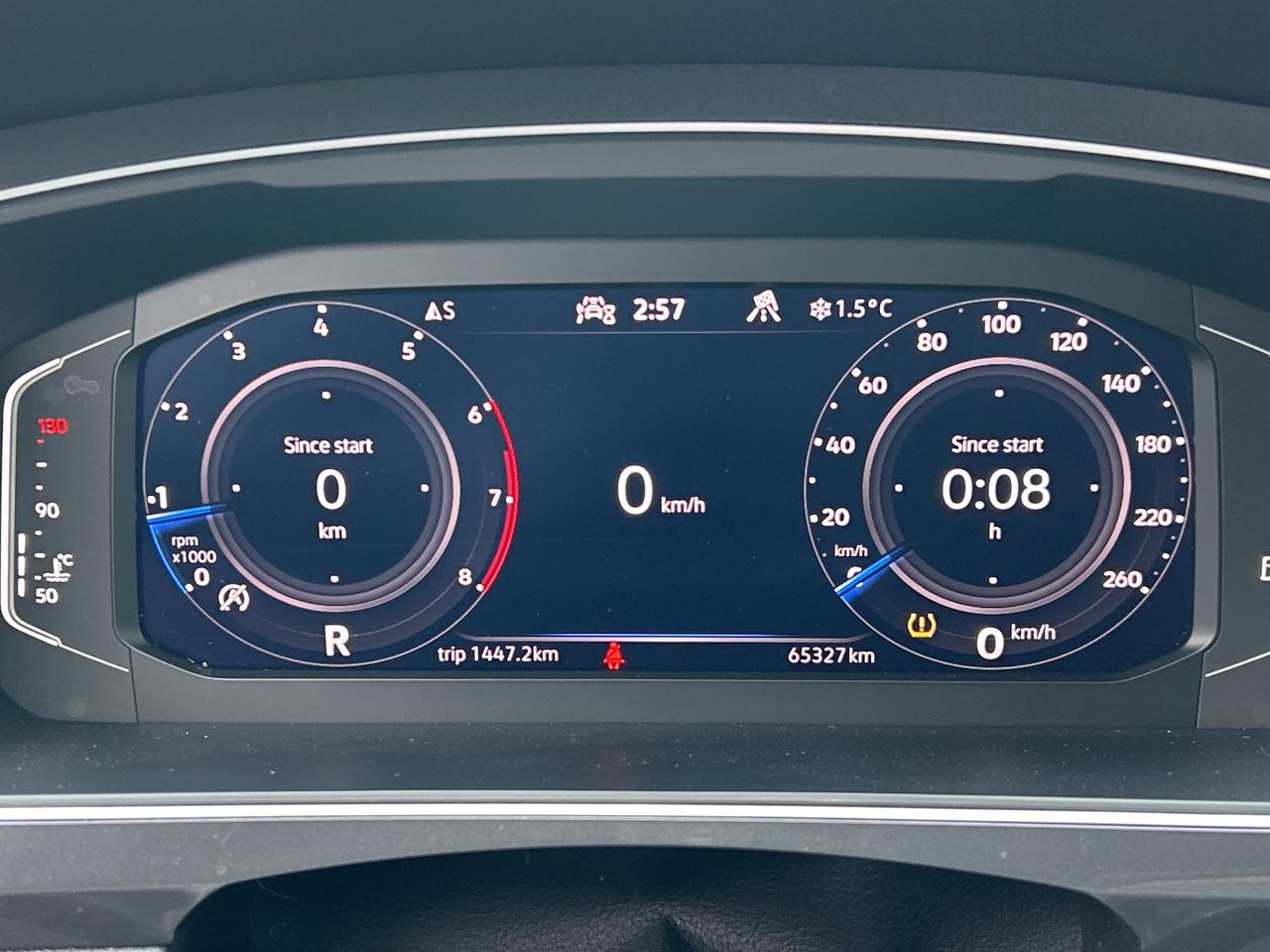 2024 Volkswagen Tiguan NEW TIRES & BRAKES, PANOROOF,CARPLAY, REMOTE START Photo