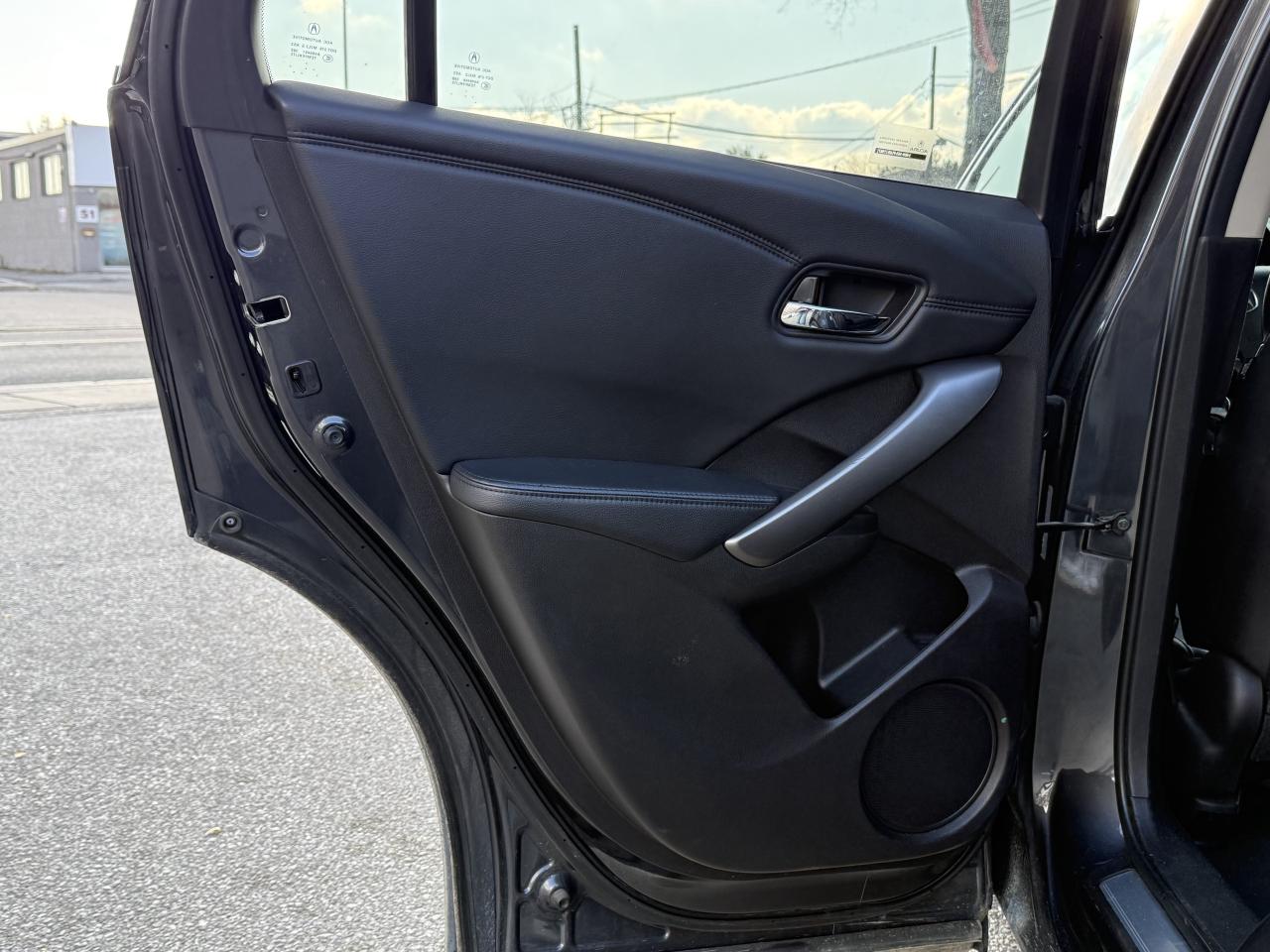 2013 Acura RDX Tech-Pkg l AWD l 2 Owners l Low Km l Leather l Photo