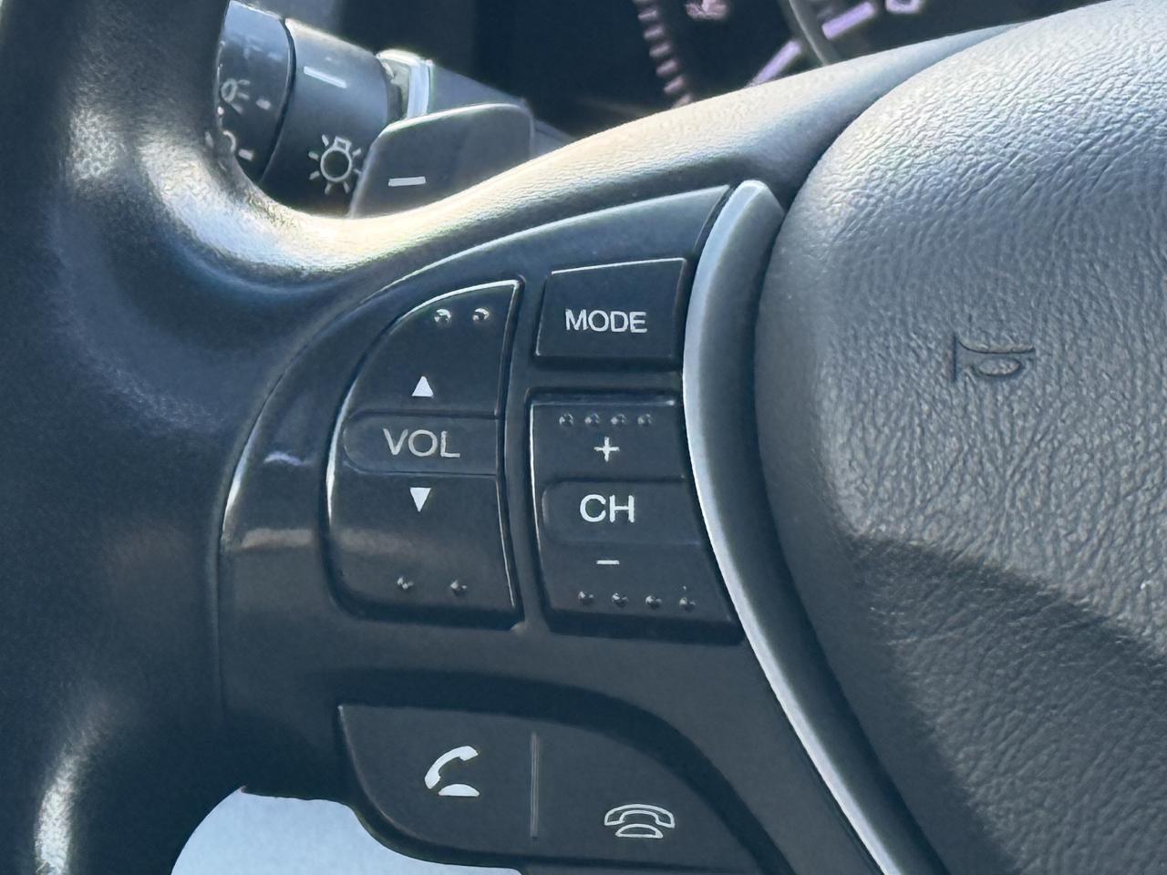 2013 Acura RDX Tech-Pkg l AWD l 2 Owners l Low Km l Leather l Photo