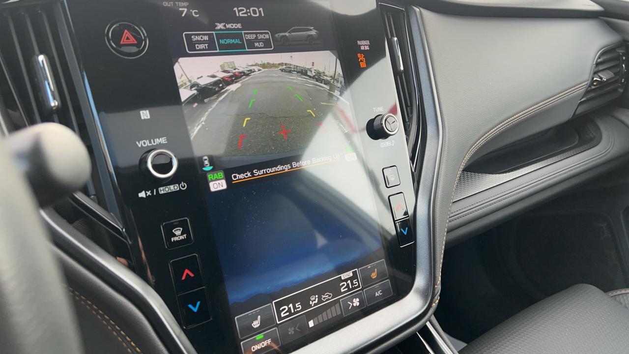 2024 Subaru Outback Wilderness Leather heated Seats CarPlay Sunroof Photo