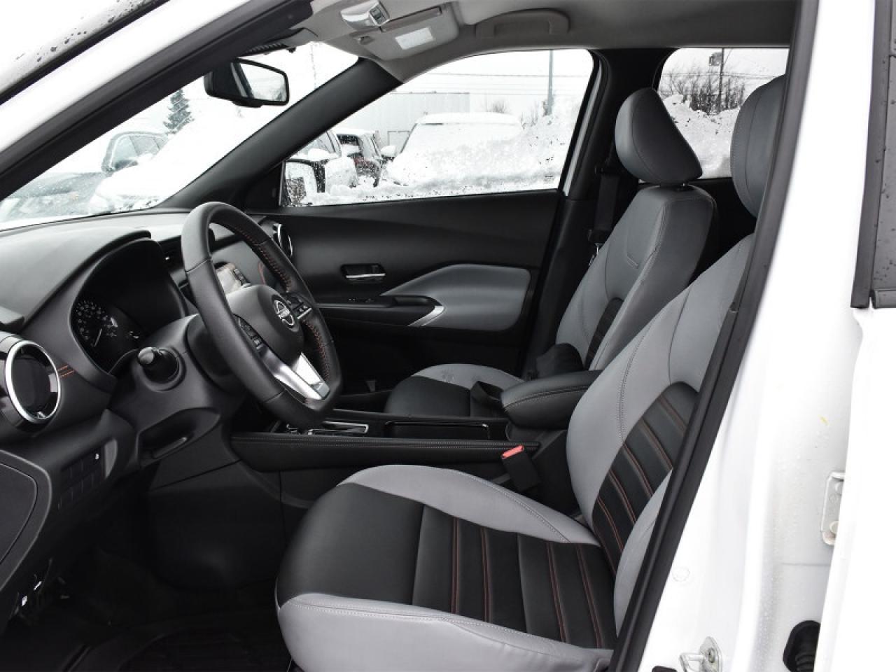 2023 Nissan Kicks SR Premium   Bose   Leather   Nav   Sunroof   360 Photo