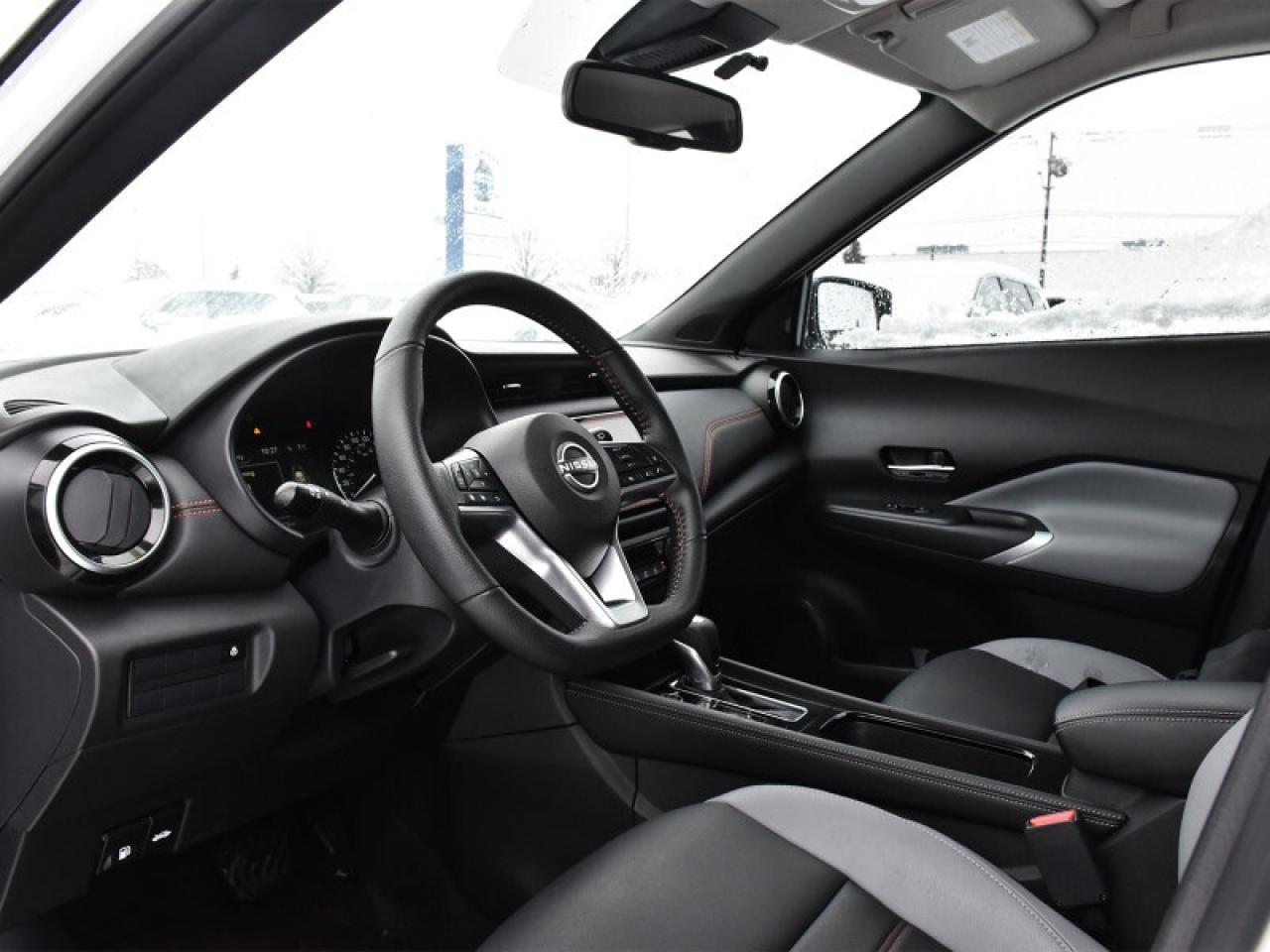 2023 Nissan Kicks SR Premium   Bose   Leather   Nav   Sunroof   360 Photo