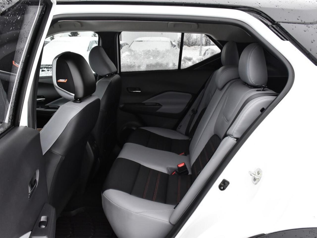 2023 Nissan Kicks SR Premium   Bose   Leather   Nav   Sunroof   360 Photo