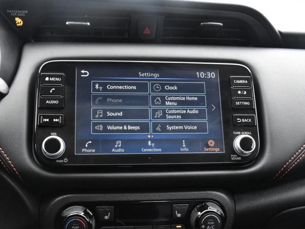 2023 Nissan Kicks SR Premium   Bose   Leather   Nav   Sunroof   360 Photo