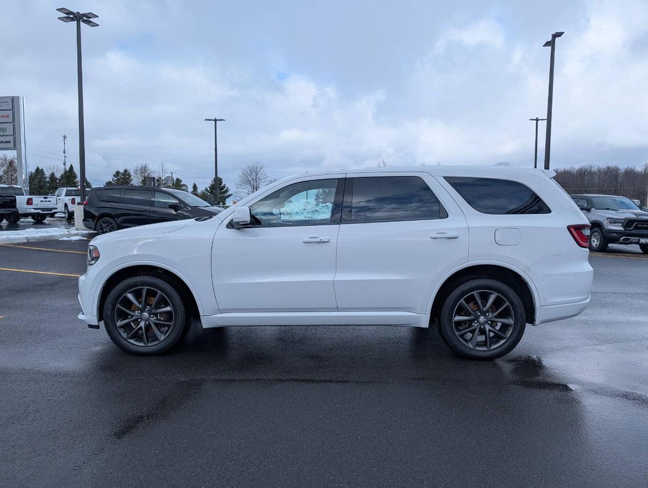 2018 Dodge Durango GT 7- PASSENGER SUV Photo