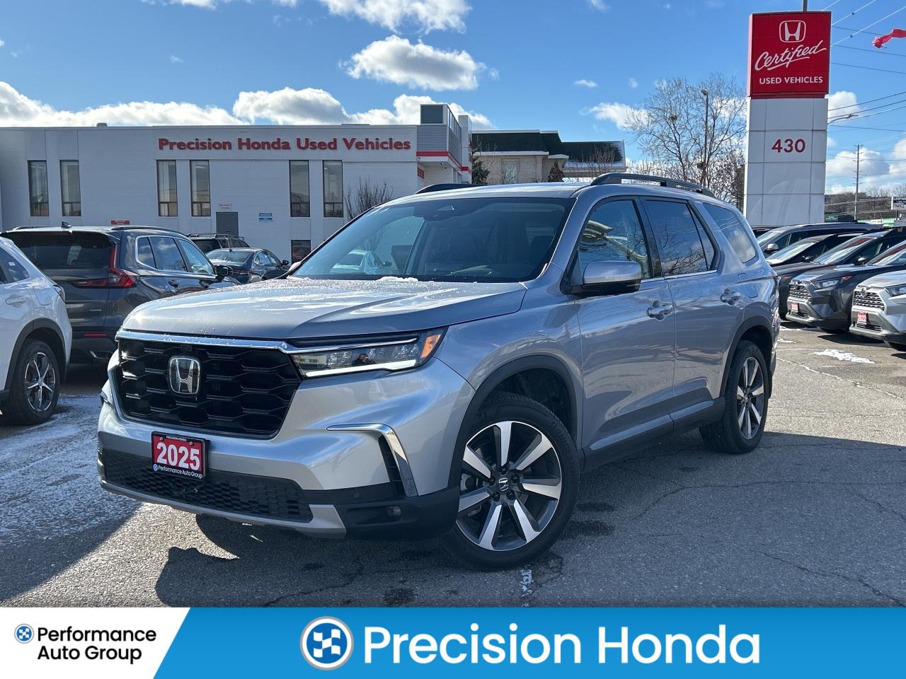 2025 Honda Pilot Touring Leather Sunroof Carplay Bose Audio Photo0