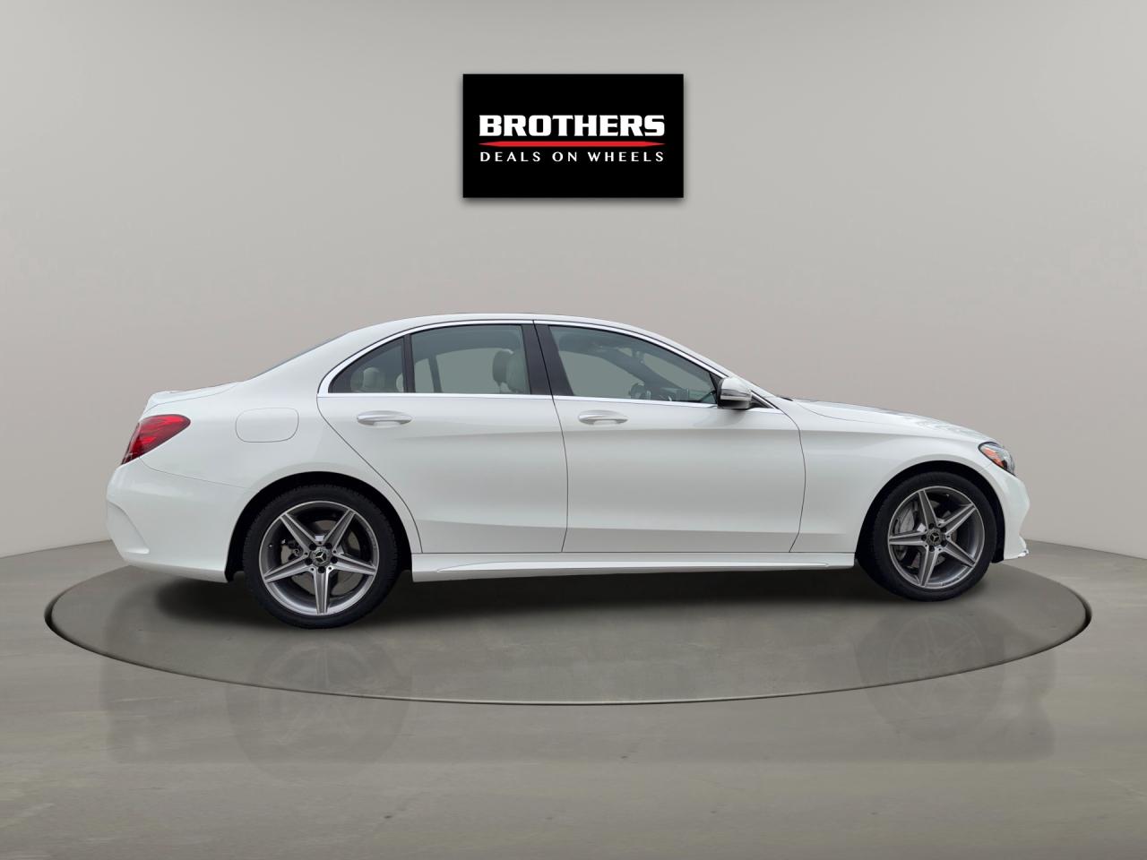 2018 Mercedes-Benz C-Class C 300 4MATIC Photo