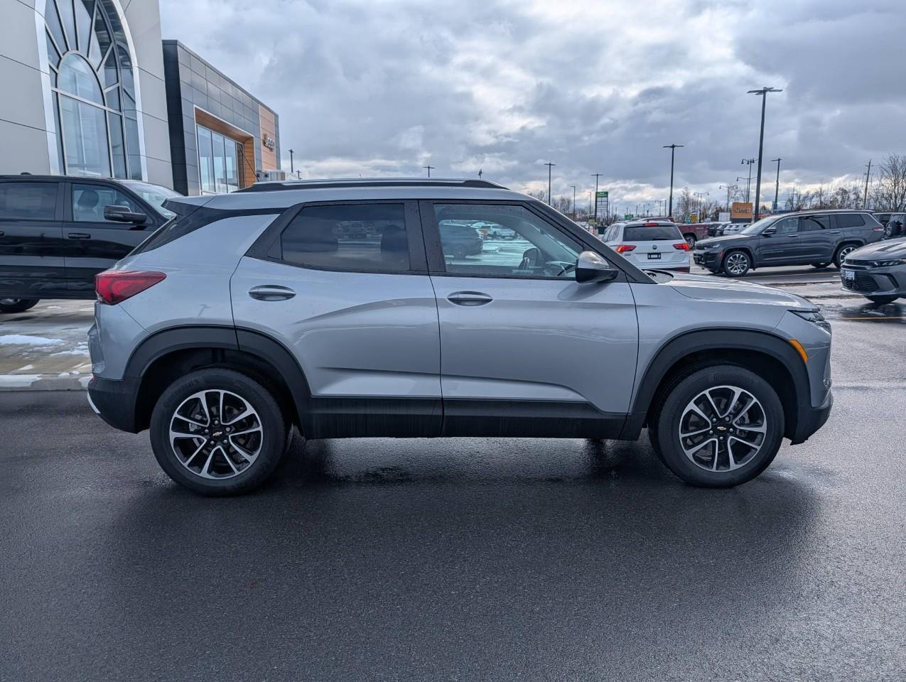 2024 Chevrolet TrailBlazer LT Photo