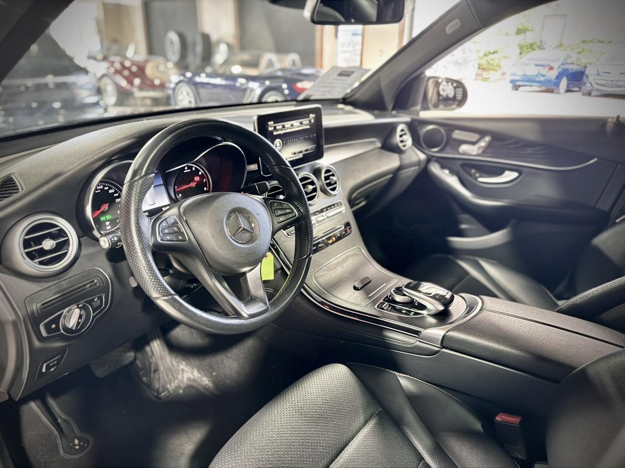 2019 Mercedes-Benz GLC GLC 300 4MATIC SUV Photo