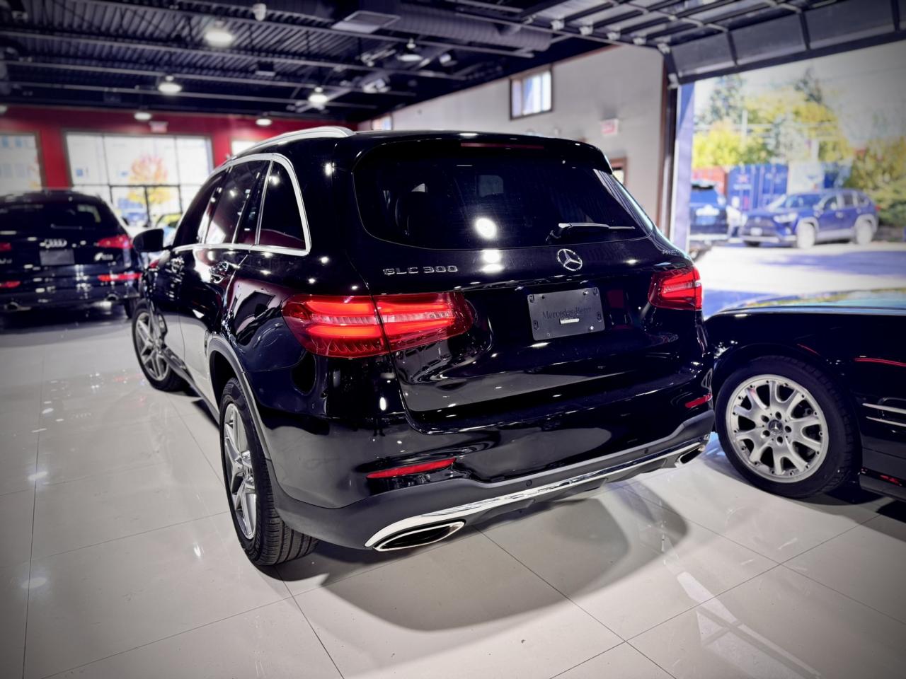 2019 Mercedes-Benz GLC GLC 300 4MATIC SUV Photo