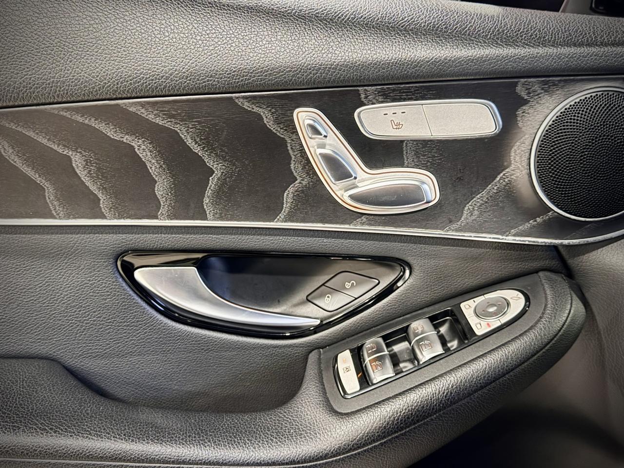 2019 Mercedes-Benz GLC GLC 300 4MATIC SUV Photo